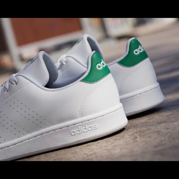 Adidas Size: 11 Color: Cloud White / Green - Picture 7 of 8